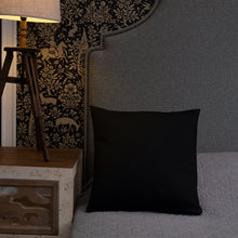 Load image into Gallery viewer, Noctua Strange and Unusu-Owl Pillow