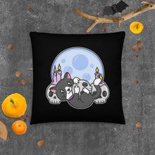 Load image into Gallery viewer, Raven Skulls Pillow