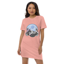Load image into Gallery viewer, Raven Skulls T-shirt Dress