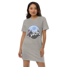 Load image into Gallery viewer, Raven Skulls T-shirt Dress